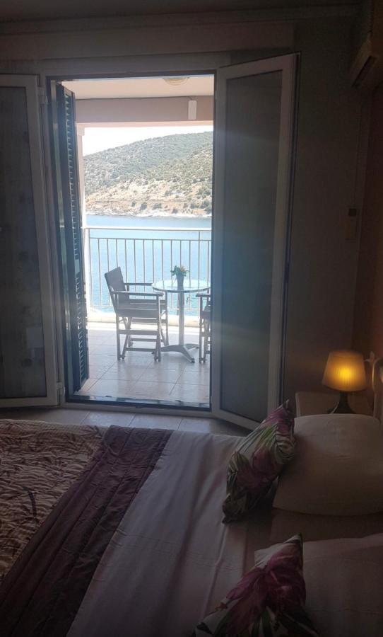 איה אפימיה Poseidon Apartments מראה חיצוני תמונה