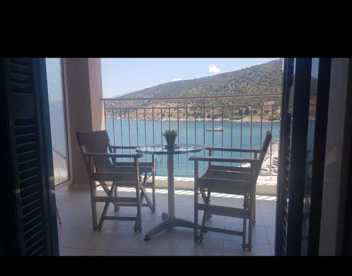 איה אפימיה Poseidon Apartments מראה חיצוני תמונה