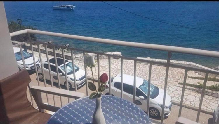 איה אפימיה Poseidon Apartments מראה חיצוני תמונה